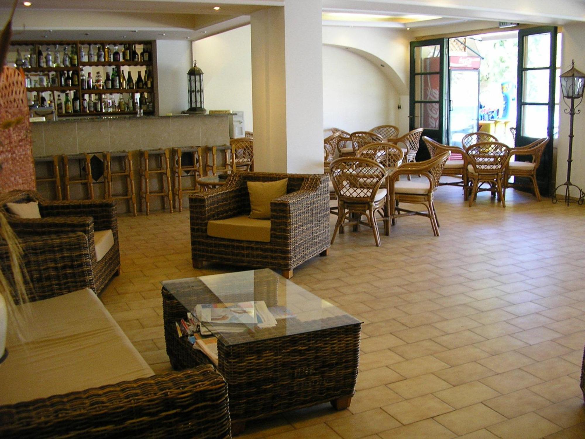Hotel Ilion Петра Экстерьер фото