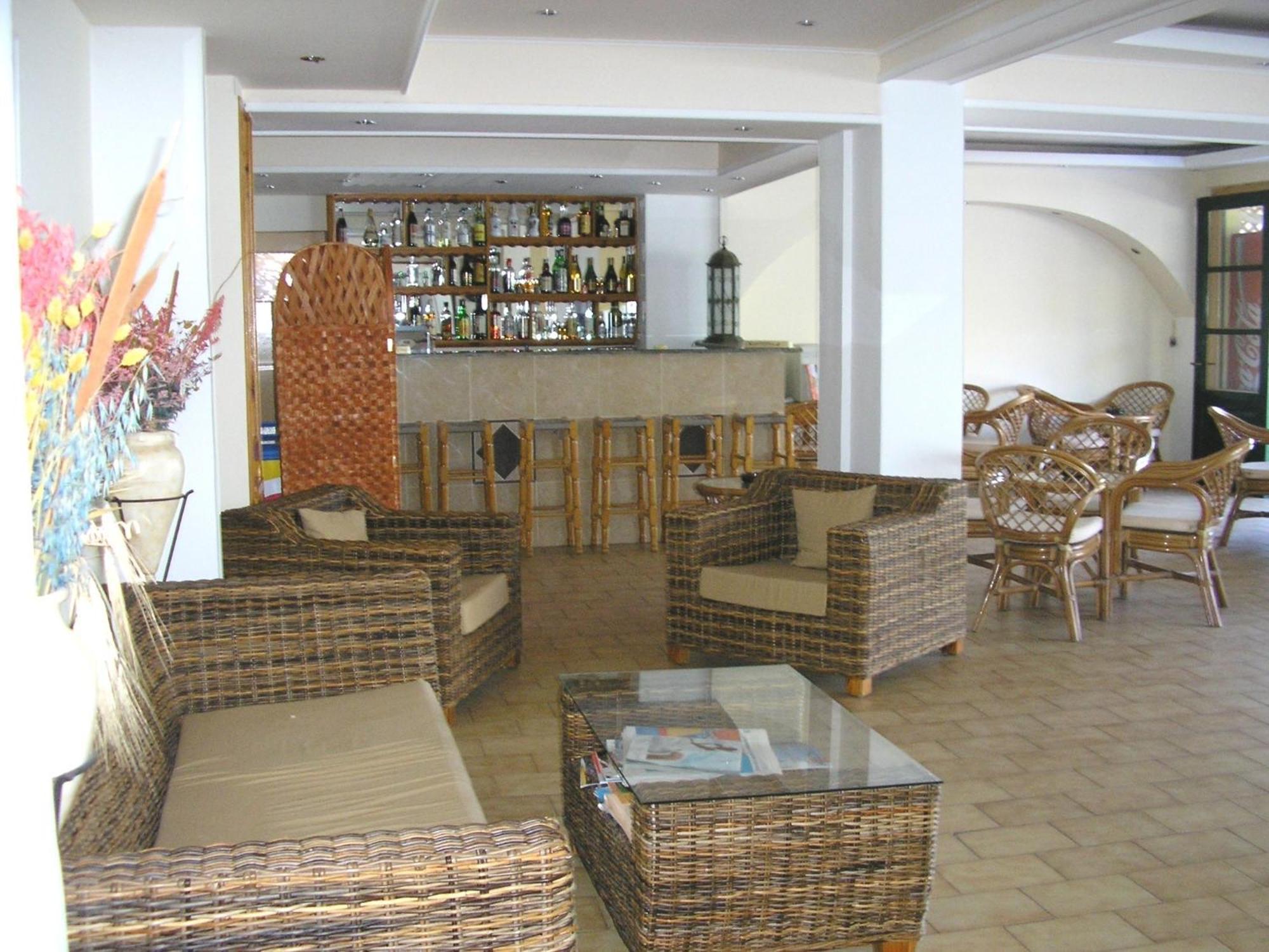 Hotel Ilion Петра Экстерьер фото